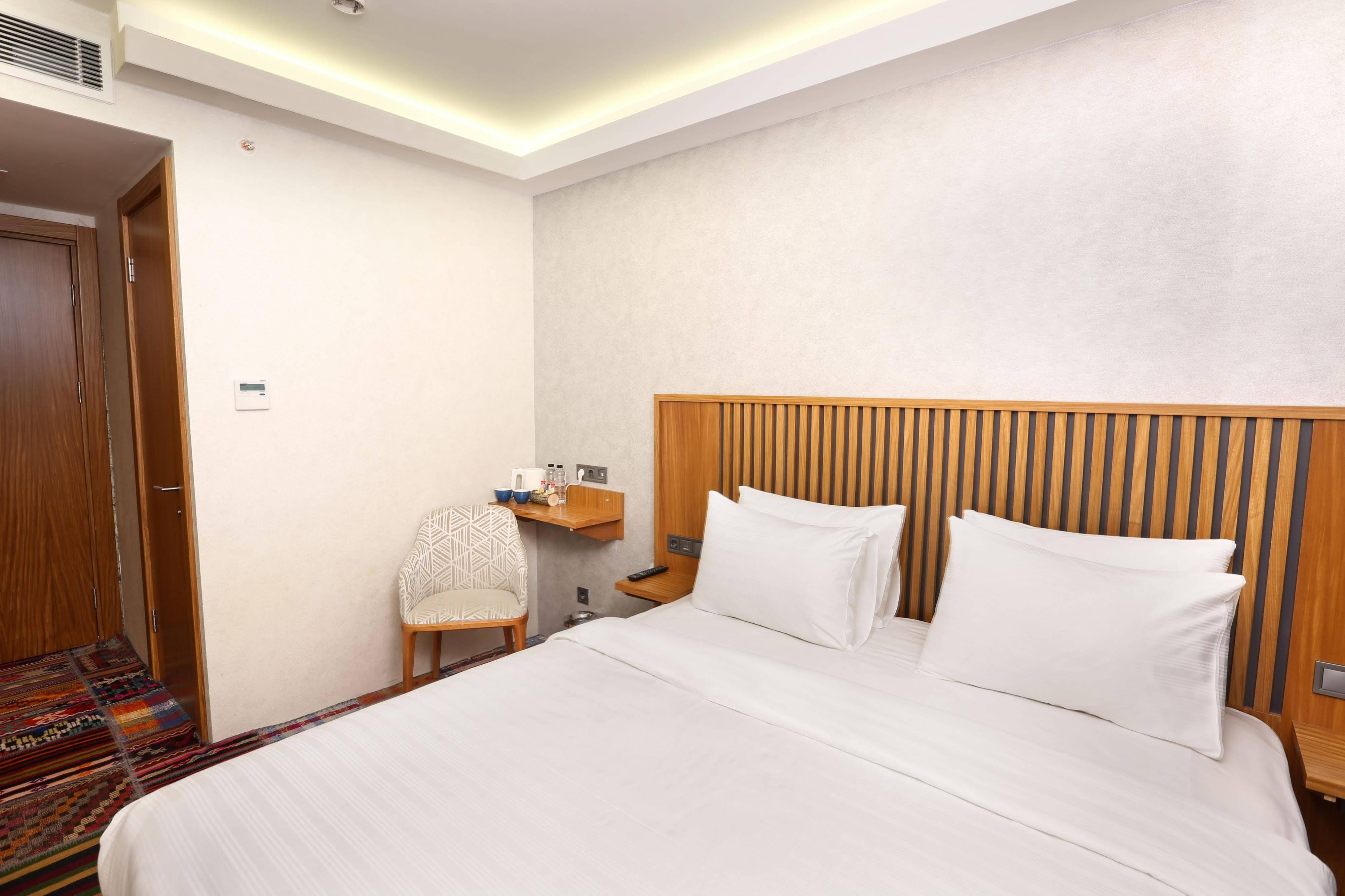 Discovery Hotel Istambul Exterior foto