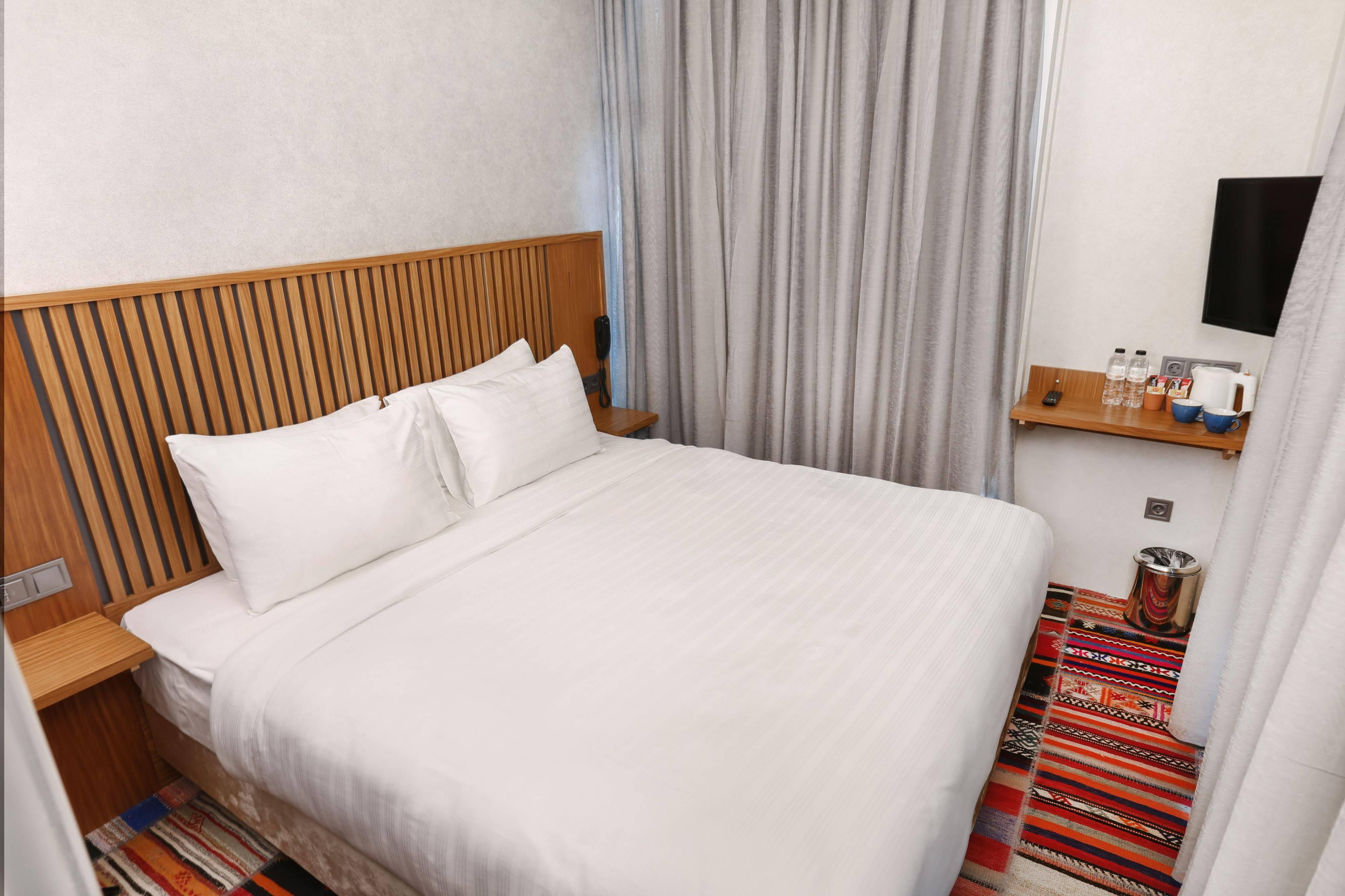 Discovery Hotel Istambul Exterior foto